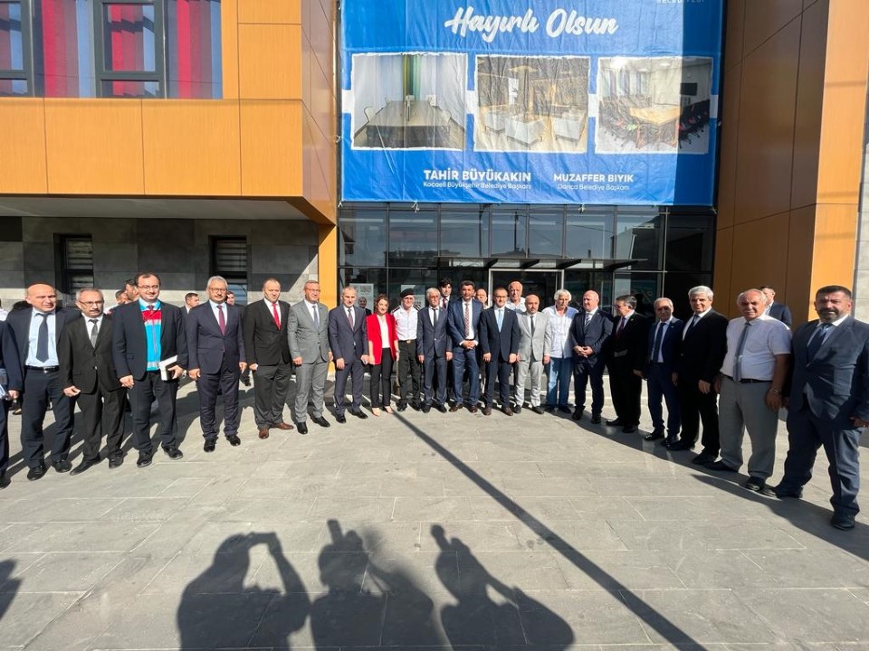 Vali Yavuz, Darıca Muhtarlarıyla Bir Araya Geldi