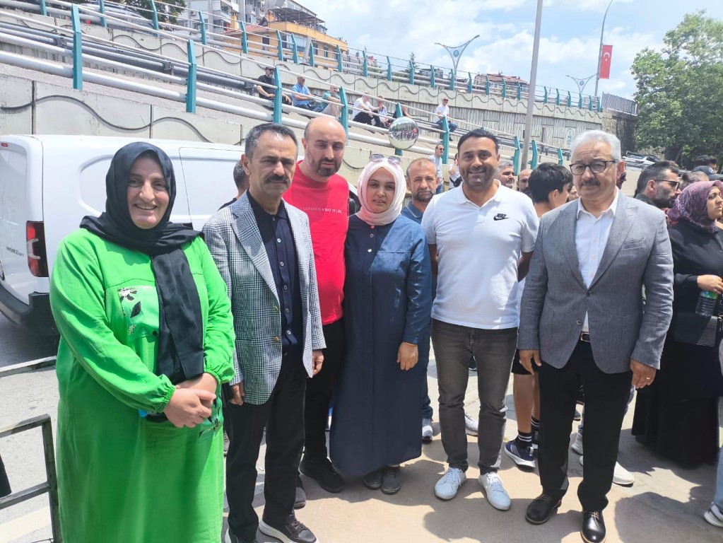 Vali İlhami Aktaş’tan Liselere Giriş Sınavı Kapsamında Okul Ziyareti